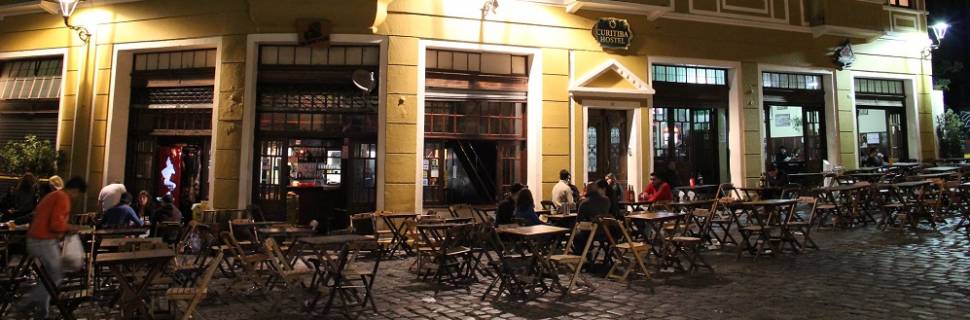 Bolsonaro pede 15 dias para decidir sobre ajuda ao Food Service