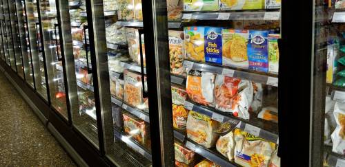 Indústrias de alimentos saltam 12,8% de faturamento em 2020