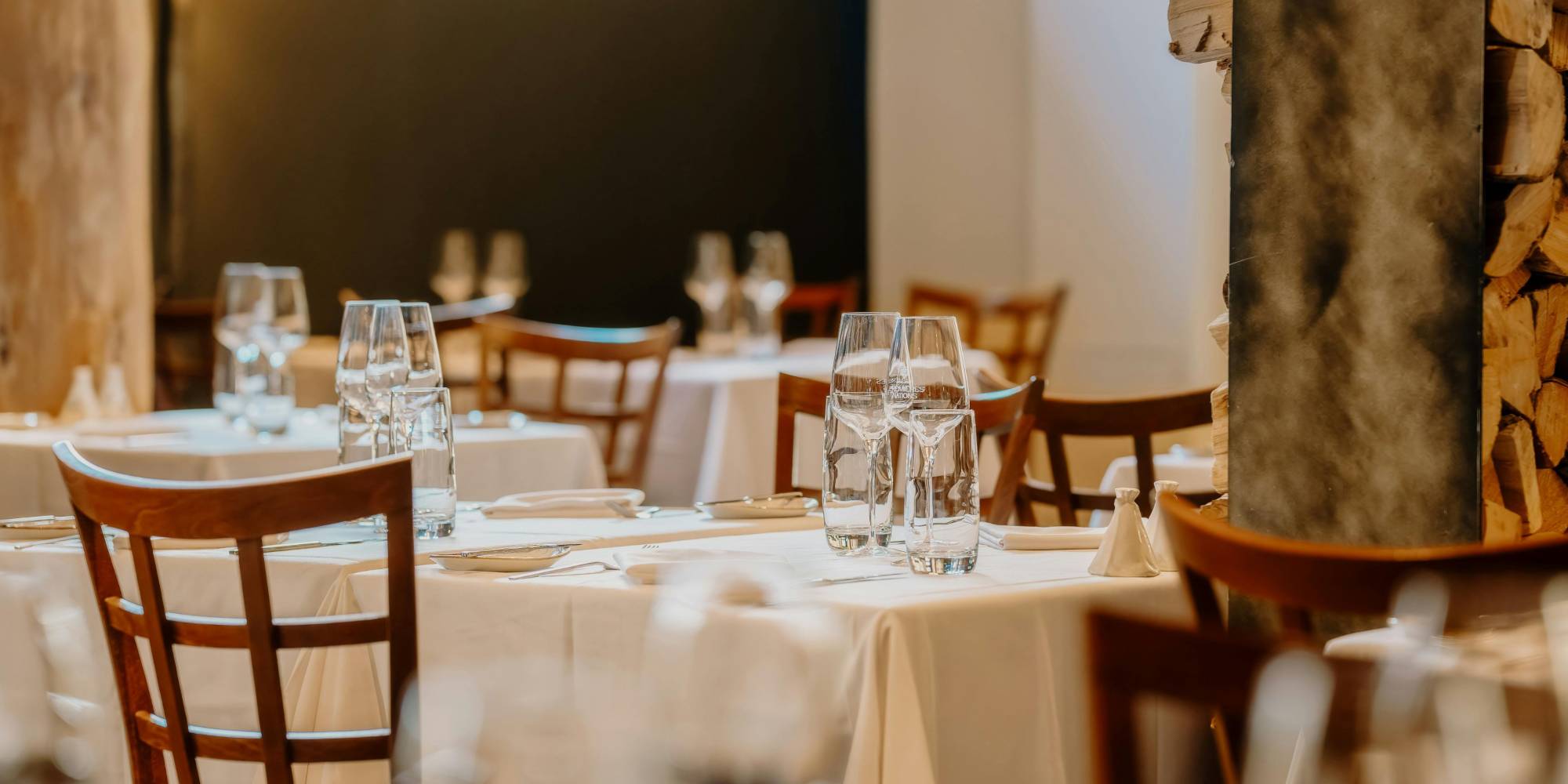 Bares e restaurantes faturaram mais em 2025, aponta Abrasel Bares e restaurantes faturaram mais em 2025, aponta Abrasel