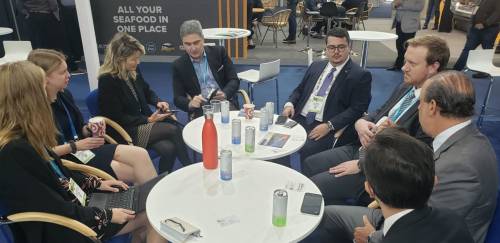Brasil busca reabertura de exportação de pescado à UE na Seafood Expo