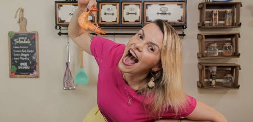 Manu Ornelas acumula fãs nas redes e clientes na peixaria Manu Ornelas acumula fãs nas redes e clientes na peixaria