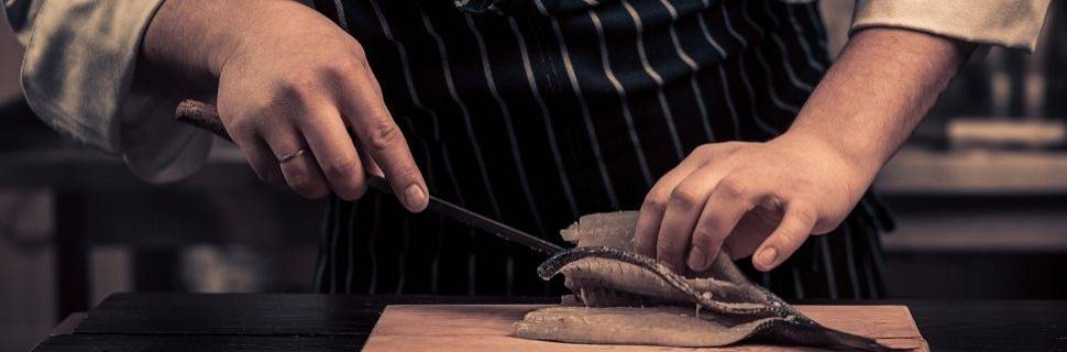 >Estudo revela gargalos e chances do pescado no food service brasileiro Estudo revela gargalos e chances do pescado no food service brasileiro