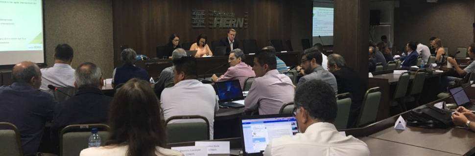 A regulamentação da pesca de cardume associado