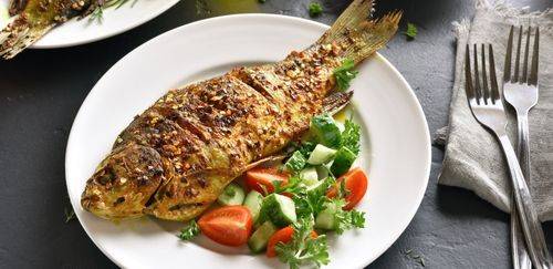 Vendas no food service crescem 4% no semestre, mas recuam em junho