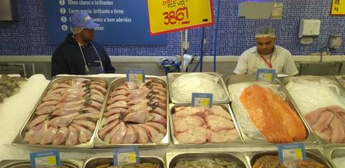 E-commerce alimentar dispara no Carrefour e GPA
