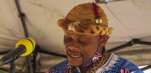 Personagem: o rei procura parceiros Personagem: o rei procura parceiros