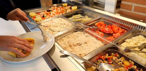 Preços no self-service de São Paulo variam entre as regiões