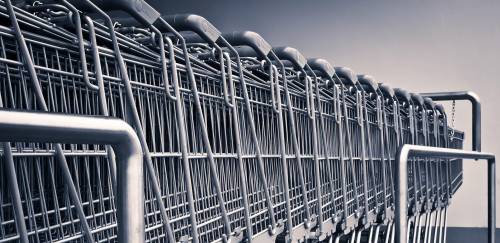 Setor supermercadista faturou R$556 bi em 2021, aponta Pesquisa Apas