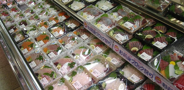 Varejo cresce 6,2% em janeiro em comparação com 2013, diz IBGE