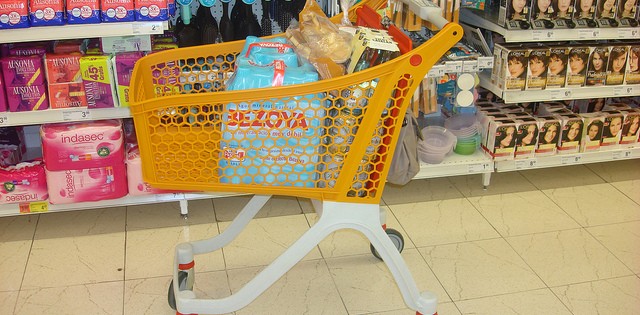 Renda do brasileiro aumenta e supermercados veem alta nas vendas de janeiro