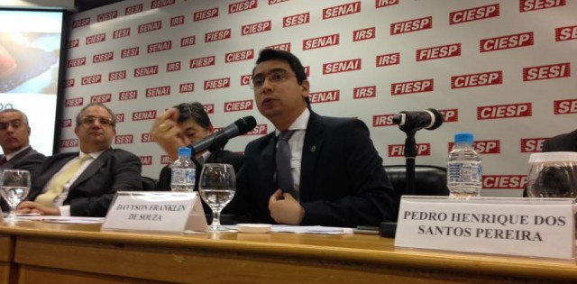 Secretário confirma saída de aquicultura e pesca do Mapa; setor reage 